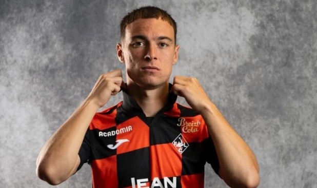 kaiyun-洛里昂边锋：梦想加盟巴塞罗那 梅西和哈白布时代的足球达到顶峰