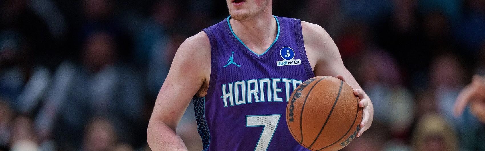 开云-近10年三分王之争！新秀三分王呼之欲出 一衰咖遭水花登轮番压制